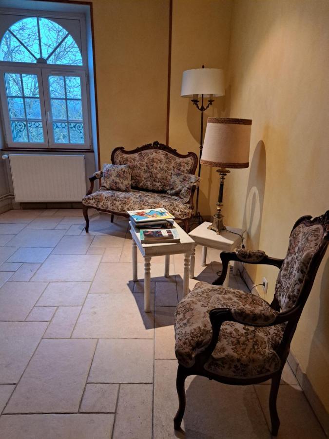 Bed and Breakfast Chambre D'Hotes Le Val Du Chapelain Montigny-la-Resle Екстер'єр фото