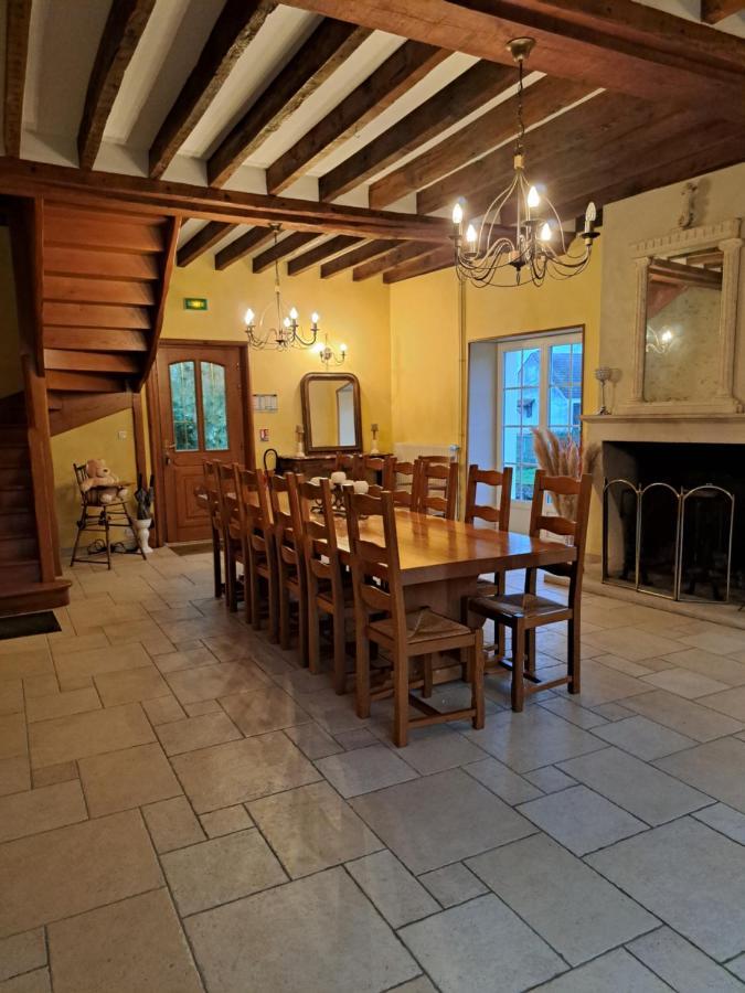 Bed and Breakfast Chambre D'Hotes Le Val Du Chapelain Montigny-la-Resle Екстер'єр фото