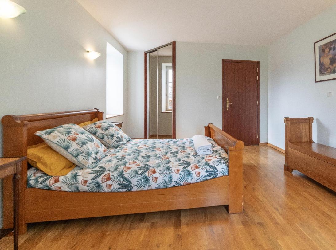 Bed and Breakfast Chambre D'Hotes Le Val Du Chapelain Montigny-la-Resle Номер фото